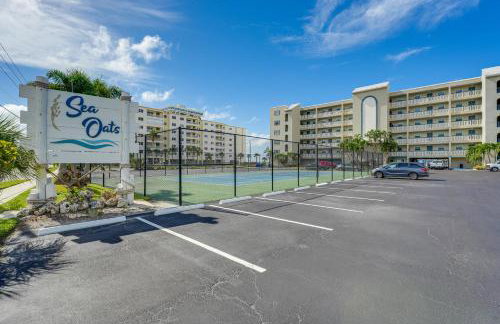 Beachfront Condo with Pool in Redington Shores - Foto 4