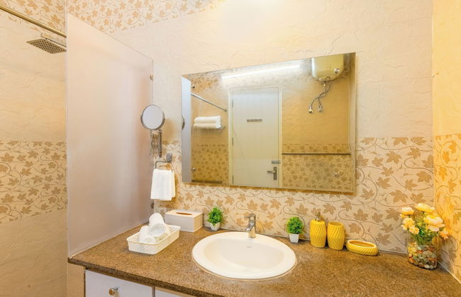 Alaya Stays 3 BHK with Pvt Pool-Daffodil - Foto 28