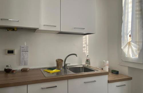 At Home Mestre Via Nigra Venezia 3 bedrooms & parking free - Foto 7