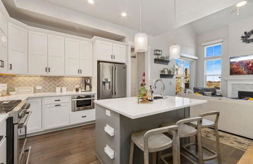 Colorado Modern Retreat with King Beds, Pickleball - Foto 22