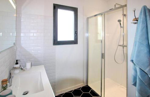 2 Bedroom Pet Friendly Home In Labeaume - Photo 16