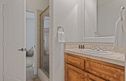 Villa Verdot by Avantstay Spectacular 6 BR Estate w/ Pool, Hot Tub, Tennis& B-ball Courts - Foto 41