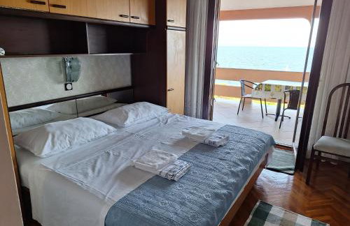 Apartman Ksenija - Photo 14