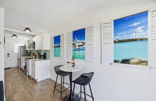 107-Waterfront-Walk to beach-Lovely - Foto 18