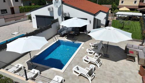 Villa Nostra - Foto 1