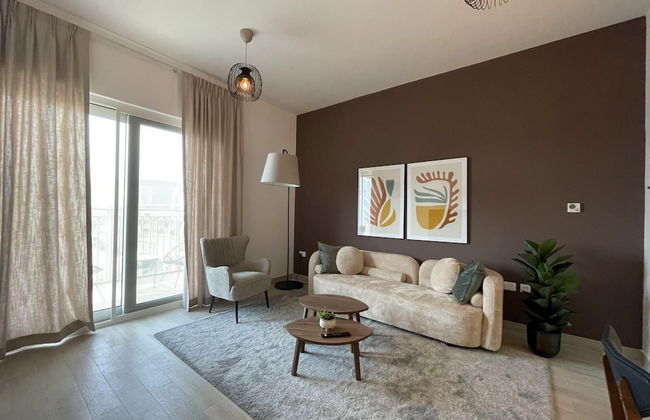 Exquisite Apt on Yas Island cls to ALL Attractions - Photo 4