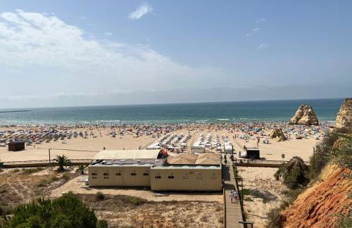 McRamé Design Apt Sea View, Beachfront, Swimming Pool, 2BDR, 2BAR, 6 pax, Praia da Rocha - Foto 51