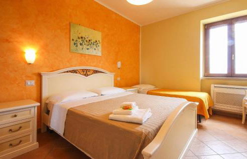 Pet Friendly Home In Laureana Cilento - Foto 6