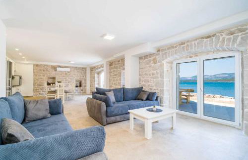 5* Beachfront Villa Olive Mill - Foto 7