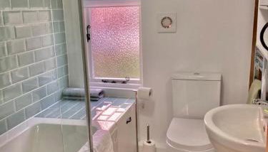 Almond Cottage Clare - 2 bedroom English Cottage - Foto 3