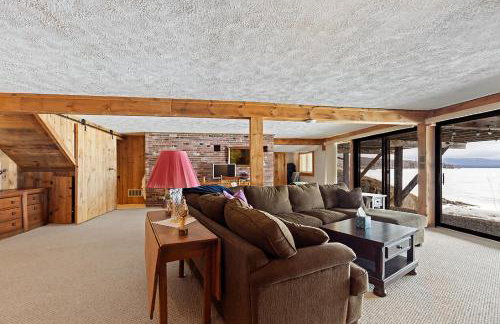 The Lakehouse at The Dunn Compound on the Lake - Foto 26