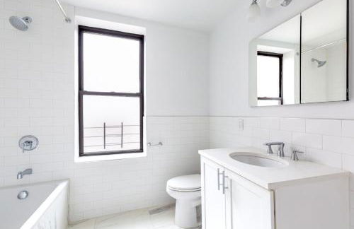 UWS 1BR w Gym Doorman nr Riverside Park NYC-511 - Foto 12