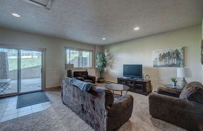 Holy Terror Chalet at Terry Peak - Foto 16