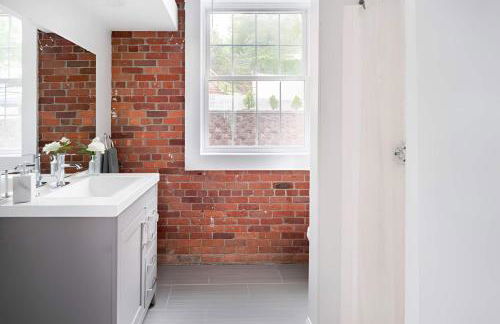 Jennifer's Stylish Downtown Brick Foundry Escape - Foto 17