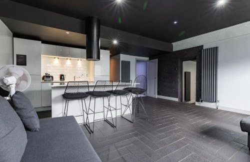 The Gallery on Swan Street - Photo 2