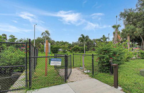 Luxury Condo Living on Sarasota Bay, Minutes From Downtown - Foto 60