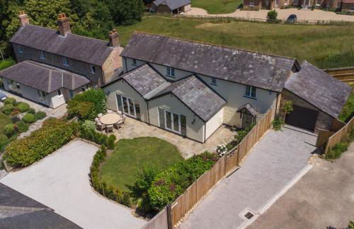 Sheepdown by inspirestays-com - Foto 49