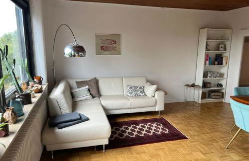 Stylish 2-room apartment with balcony & great location - Photo 6