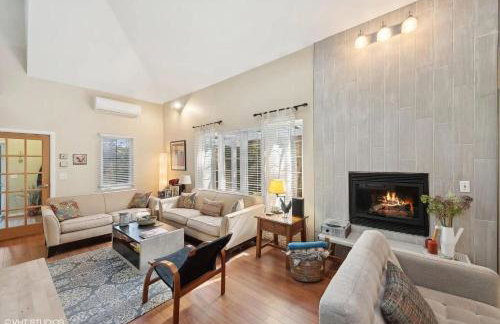 The Hideaway House - Private Peaceful Cozy - Foto 7