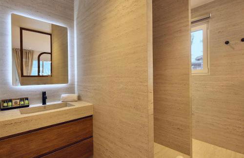 Courchevel 1850 : Élégant Apt. Neuf à 3 min des Pistes, Parking Inclus - FR-1-575-249 - Foto 6