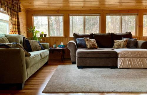 Cozy Dog-Friendly Home with WiFi - Foto 1