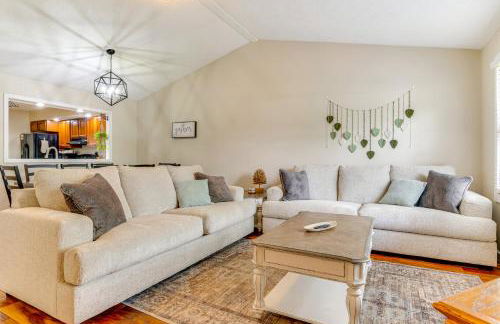 14 Mi to Dtwn Indy Family Gem with Yard - Foto 1