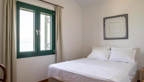 Beachfront Oasis - Photo 5