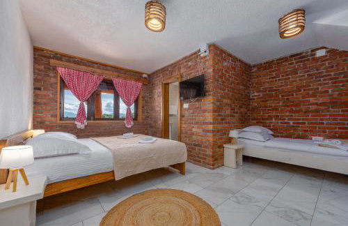 Luxury Family Lodge - Pool, Spa & Tennis Paradise - Photo 22