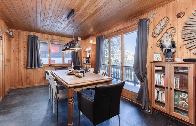 Chalet Noisette Authentic Swiss Chalet Perfect for Families - Foto 6