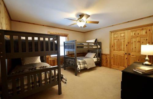 Big Arbor Pines Family friendly - Photo 7