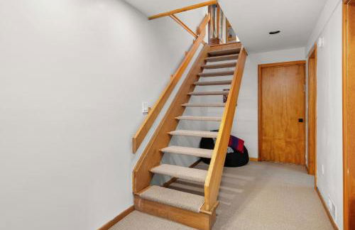 Relaxing Catskill Escape- Mountain Views - Hot Tub - Fire Pit - Heated Pool - Foto 26