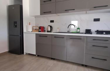 Modern elegant escape on the Ionian coast, near Ancient Olympia - Photo 9