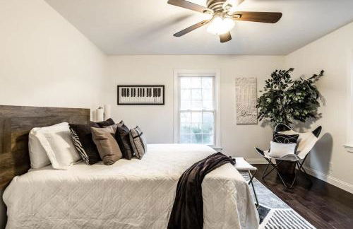 Broad Ripple Falcon Crestview Bungalow-Family Friendly - Foto 20