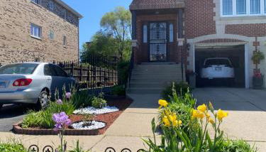 3BR-2BA Deluxe Apartment with Fireplace and Balcony - Foto 3