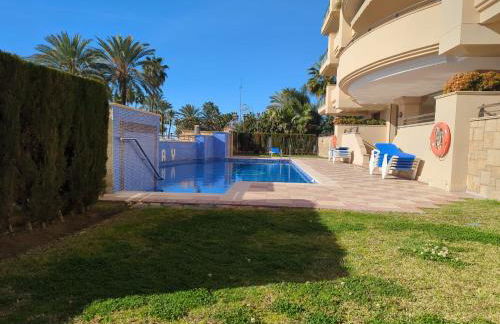 Frontline 2 bed apartment, San Pedro de Alcántara - Photo 32