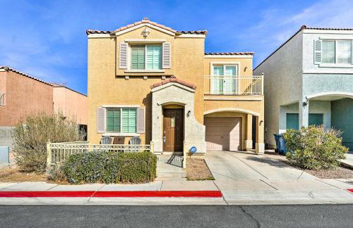 Stylish House with Patio, 8 Mi to Vegas Strip! - Photo 26