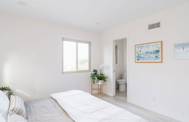 Spacious and Bright 5-bedroom Oasis Pool and Yard - Foto 19