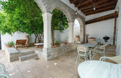 LIVIN Hydra Garden Suite - Foto 18