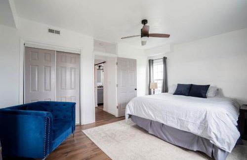 Cordova Farmhouse - 7 Minutes from the Ark! - Foto 21