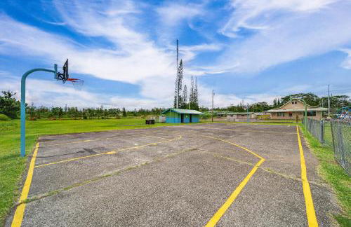 Pahoa Home with Fenced-In Yard Near Hilo and Parks - Photo 26