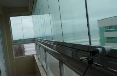 APTO BEIRA MAR - ACONCHEGANTE _ VARANDA GOURMET - WIFI - NETFLIX - TV A CABO - PRAIA GRANDE - Photo 45