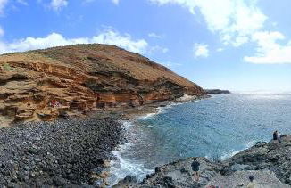 Yellow mountain in paradise - Foto 1