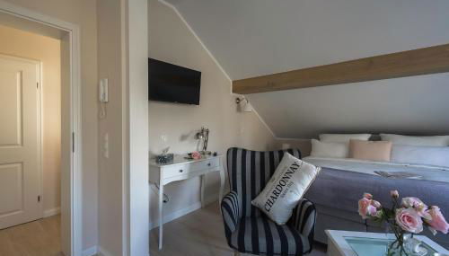 Nostalgie-Nest mit Boxspringbett - Foto 5