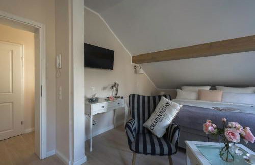 Nostalgie-Nest mit Boxspringbett - Foto 5