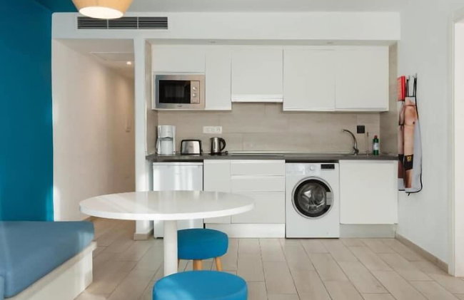 R2 Bahía Kontiki Beach Apartments - Photo 17