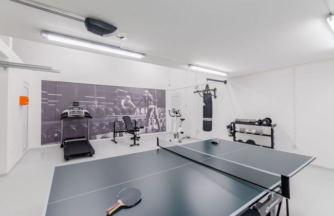 Luxury Villa Luna with Swimming Pool - Photo 21