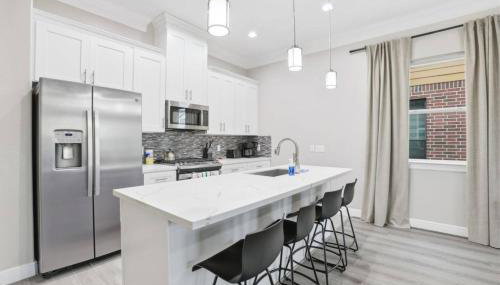 O26A Single Story 2BR Townhome King Beds Pet Friendly Houston - Foto 3, stove, dishwasher