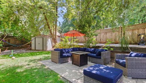 Relaxing River Retreat Near Moms Beach with Patio - Foto 4