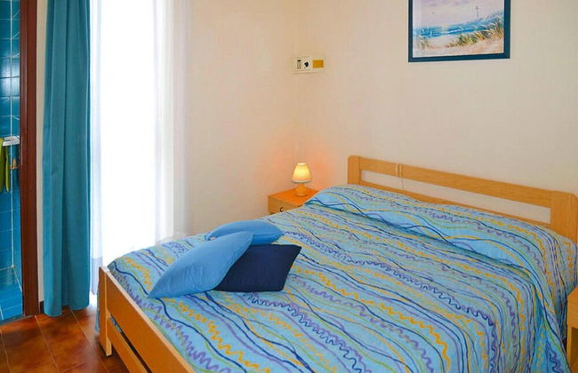 Apartment in Ceriale With Parking Space - Foto 2