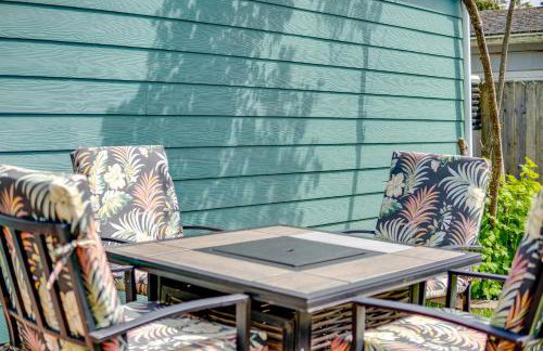 Walk to Gold Beach Charming Cottage with Yard! - Foto 21